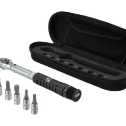 BBB Clé Dynamométrique + 7 Douilles