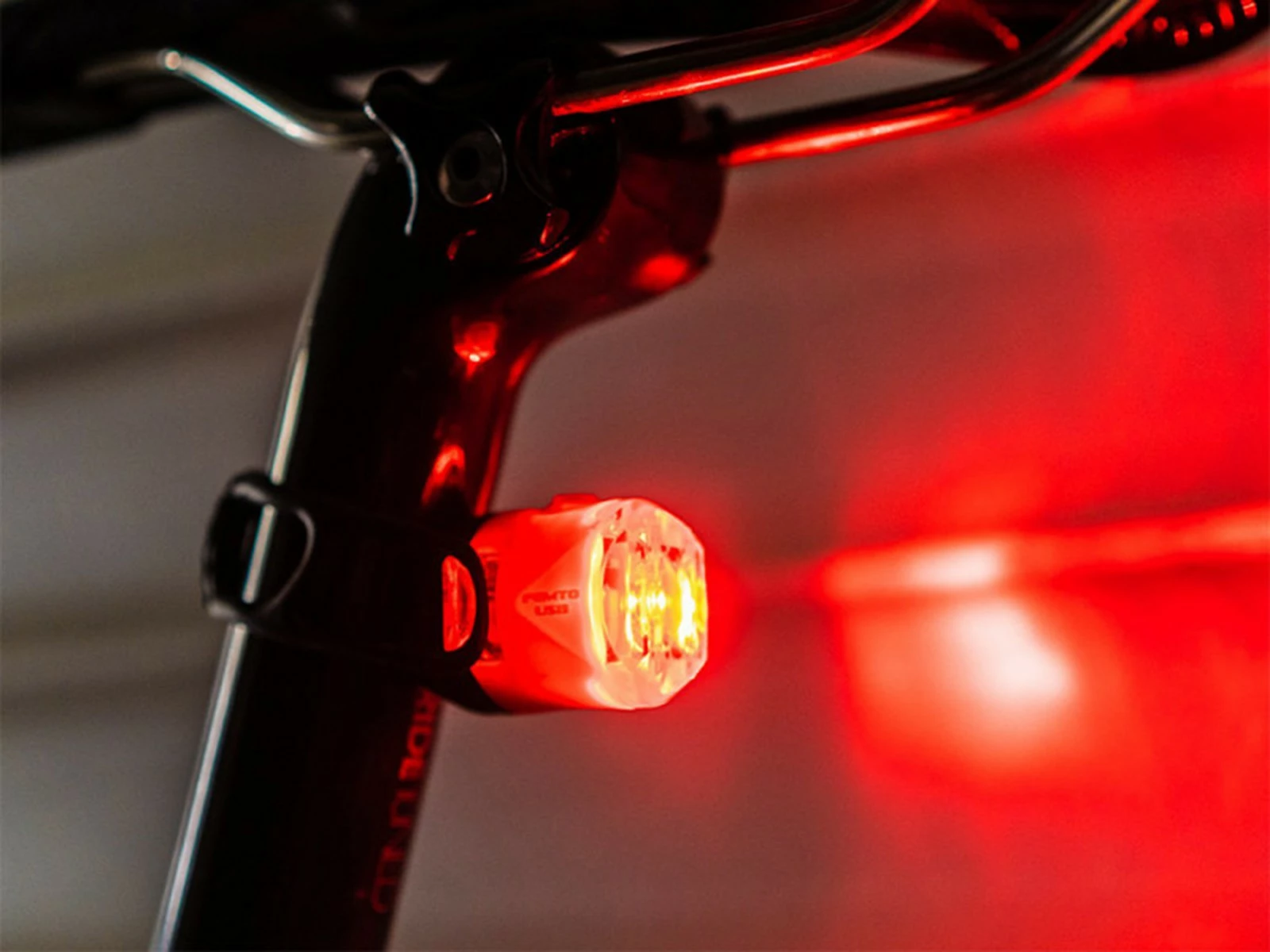 LEZYNE Lampes Avant Arrière Femto USB Drive – Image 3