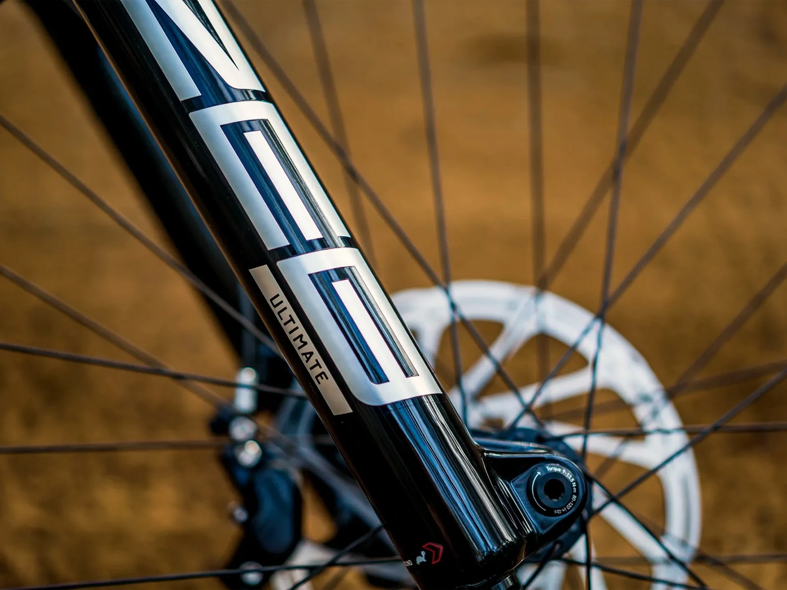 ROCKSHOX Fourche Zeb Ultimate 29'' Charger 3 RC2 Déport 44mm 170mm 2023 – Image 4