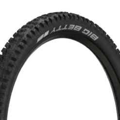 SCHWALBE Magic Mary Pneu Rigide Performance Addix BikePark - 26 X 2,35 Pouces